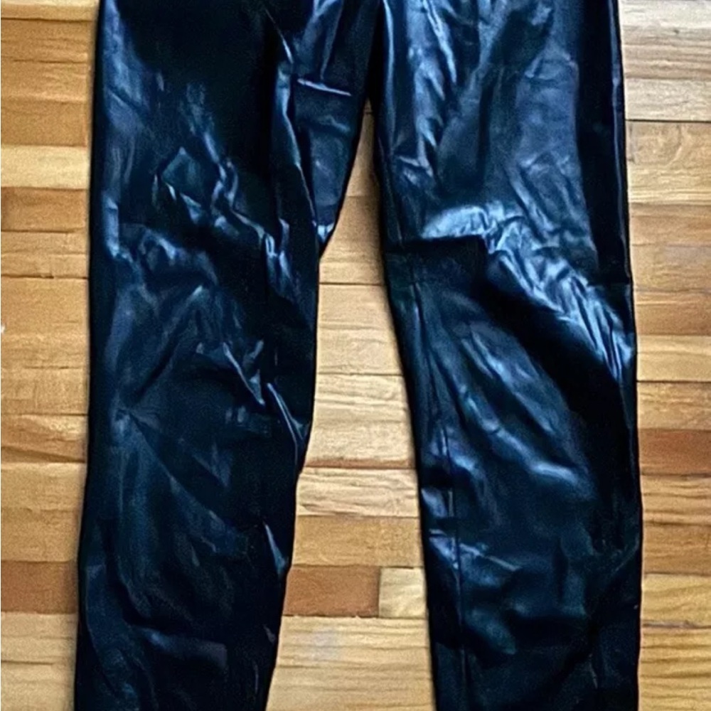 Aritzia Wilfred Daria Vegan Leather High Waist Sz Med M - Picture 2 of 4